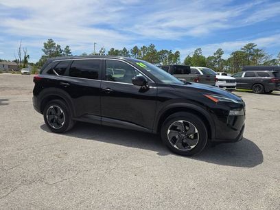 Used 2024 Nissan Rogue SV