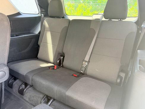 Used 2019 Chevrolet Traverse LT w/ LPO, Floor Liner Package AWD/4WD image 13