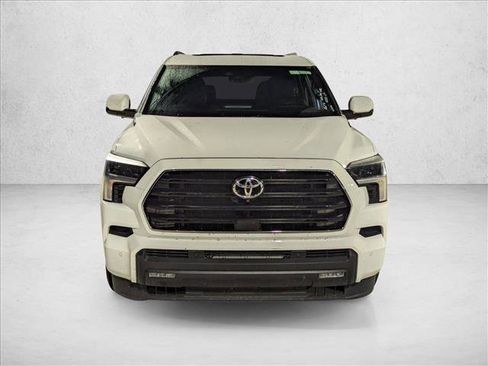 Used 2025 Toyota Sequoia SR5 AWD/4WD image 2