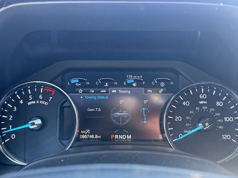 Used 2019 Ford Expedition Limited w/ Equipment Group 302A image 21