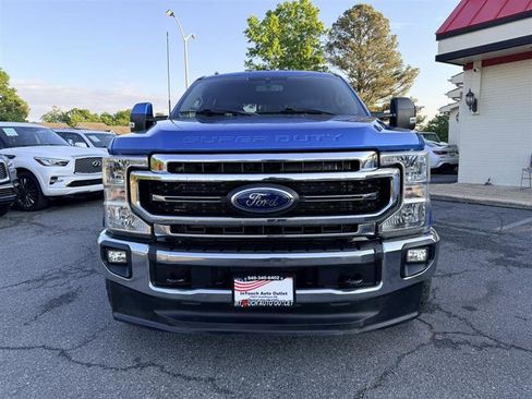 Used 2021 Ford F250 Lariat w/ Lariat Ultimate Package AWD/4WD image 2