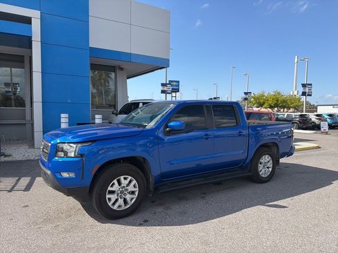Used 2024 Nissan Frontier SV w/ SV Convenience Package image 13