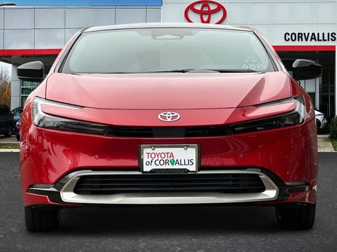 New 2026 Toyota Prius Plug-In Hybrid image 3