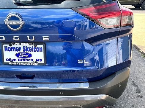 Used 2023 Nissan Rogue SL w/ SL Premium Package FWD image 7