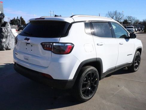 New 2026 Jeep Compass Latitude AWD/4WD image 21