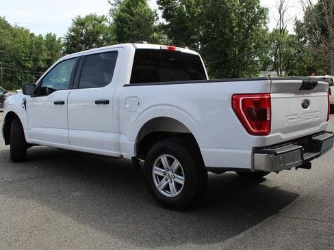 Used 2022 Ford F150 XLT w/ Equipment Group 301A Mid AWD/4WD image 3