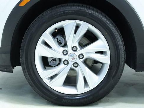 Used 2024 Buick Encore GX Preferred FWD image 9