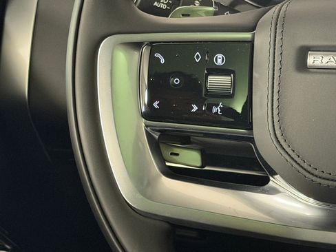 New 2026 Land Rover Range Rover Long Wheelbase SE AWD/4WD image 17