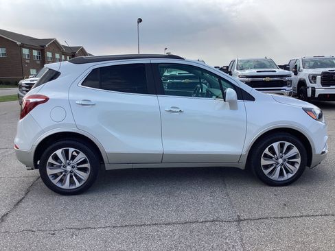 Used 2020 Buick Encore Preferred image 7