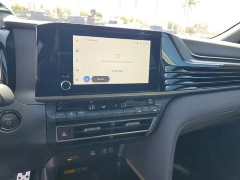 Used 2026 Toyota Camry SE w/ Convenience Package image 17