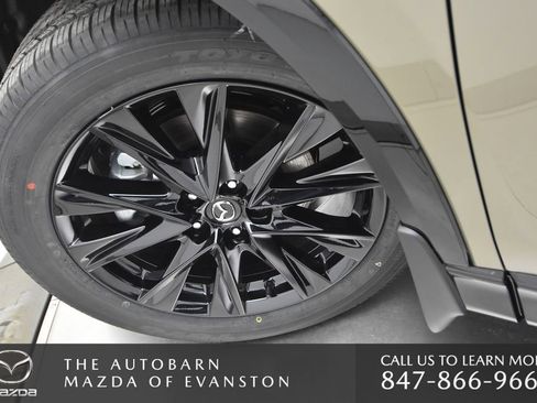 Certified 2025 MAZDA CX-5 Carbon Edition image 31