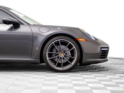 Certified 2024 Porsche 911 Carrera RWD image 31