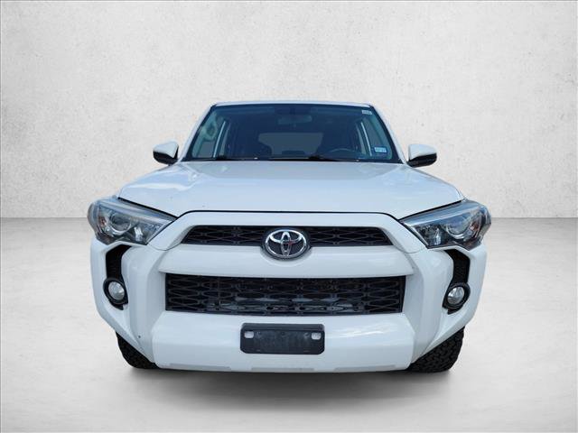 Used 2017 Toyota 4Runner SR5 AWD/4WD image 2