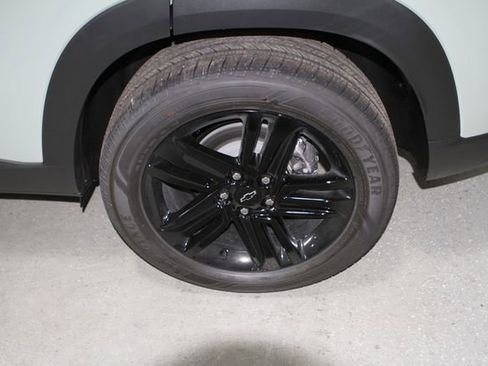 New 2026 Chevrolet Trax ACTIV w/ Driver Confidence Package FWD image 11