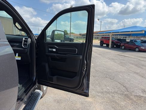 New 2026 RAM 2500 Lone Star AWD/4WD image 12