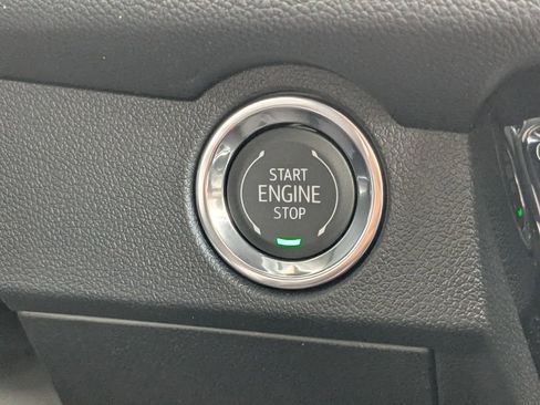 New 2026 Chevrolet Traverse Z71 w/ Enhanced Driving Package AWD/4WD image 26