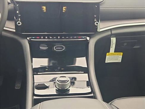 New 2026 Jeep Grand Cherokee Limited AWD/4WD image 12