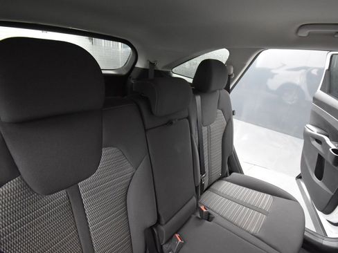 New 2025 Kia Sorento LX FWD image 19