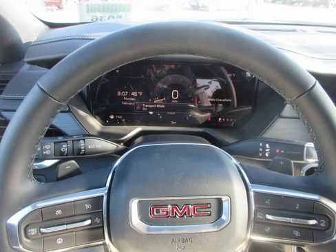 New 2026 GMC Acadia Elevation w/ Black Edition FWD image 18