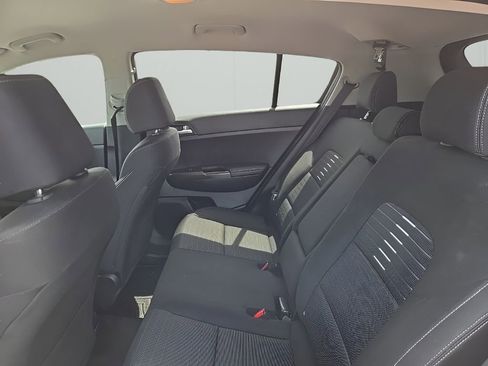 Used 2021 Kia Sportage LX w/ LX AWD Popular Package image 12