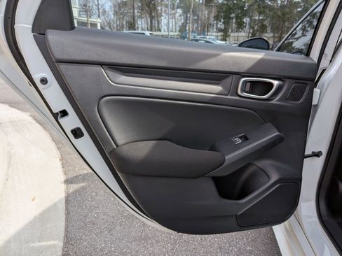 Used 2023 Honda Civic EX image 26