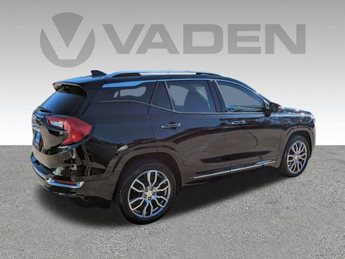 Used 2023 GMC Terrain Denali image 29