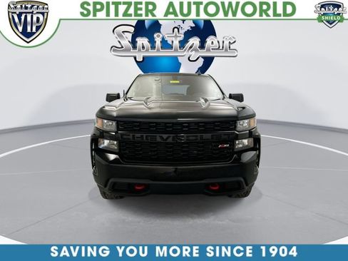 Used 2021 Chevrolet Silverado 1500 Custom Trail Boss w/ LPO, Dark Essentials Package AWD/4WD image 3