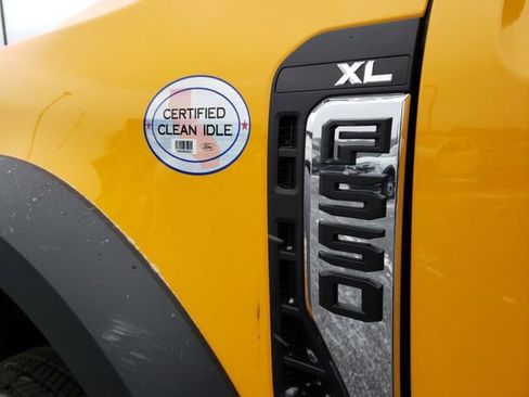 New 2026 Ford F550 4x4 Crew Cab image 24