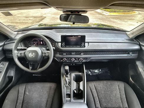 Used 2025 Honda Accord SE image 24
