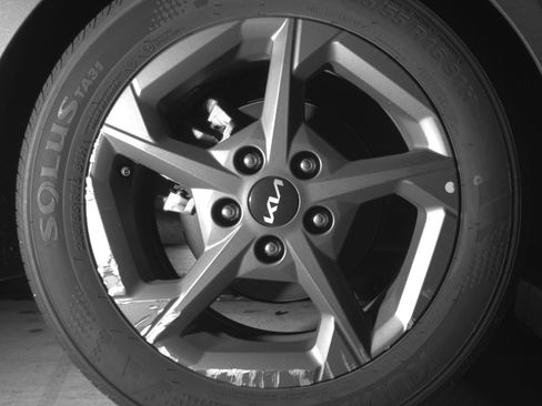 Used 2025 Kia K4 LXS image 15