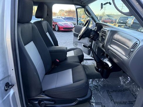 Used 2011 Ford Ranger XLT image 10