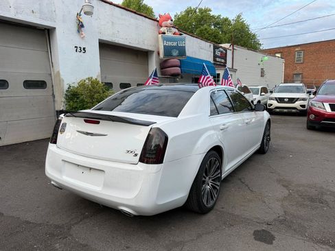 Used 2012 Chrysler 300 S RWD image 14