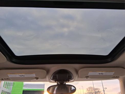 Used 2013 MINI Cooper Hardtop image 8