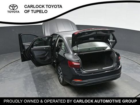 Used 2025 Volkswagen Jetta SE w/ Sunroof Package image 54