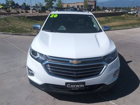 Used 2020 Chevrolet Equinox Premier FWD image 2