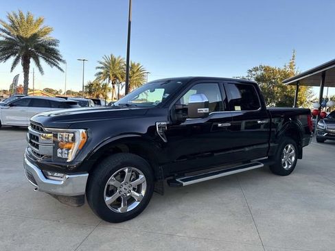 Used 2023 Ford F150 Lariat w/ Trailer Tow Package image 5