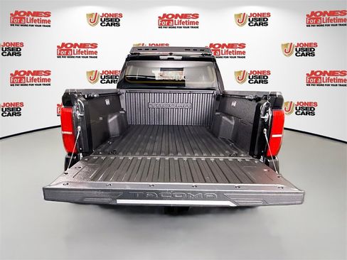 Certified 2024 Toyota Tacoma TRD Sport image 28