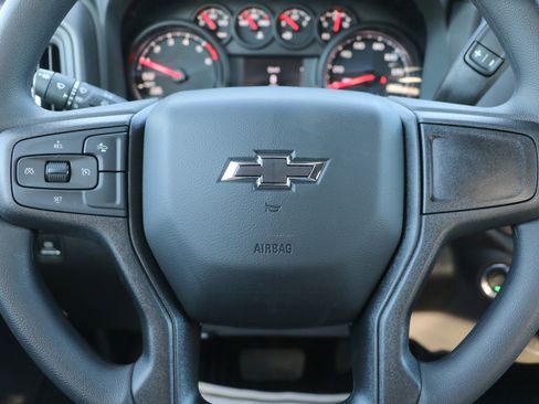 New 2026 Chevrolet Silverado 1500 Custom Trail Boss w/ LPO, Dark Essentials Package image 17