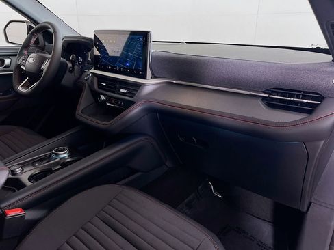 New 2026 Ford Explorer ST-Line w/ ST-Line Street Pack image 33