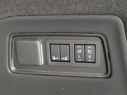 Used 2025 Cadillac Escalade Sport w/ Touring Package image 12