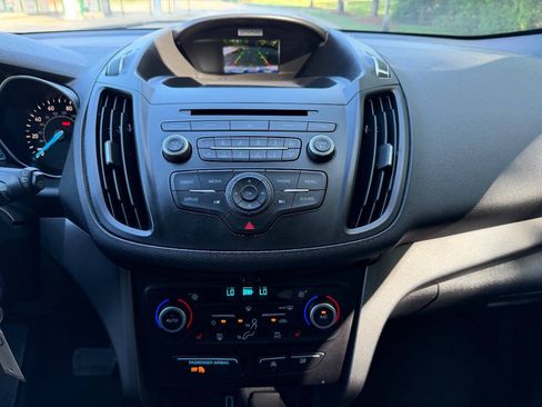 Used 2018 Ford Escape SE AWD/4WD image 16