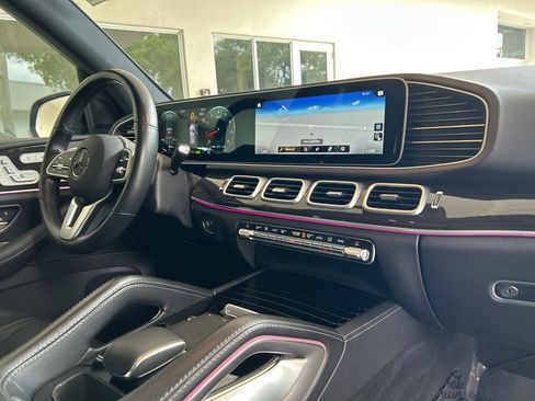 Used 2021 Mercedes-Benz GLE 450 4MATIC image 24