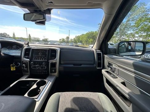 Used 2015 RAM 1500 Big Horn AWD/4WD image 30