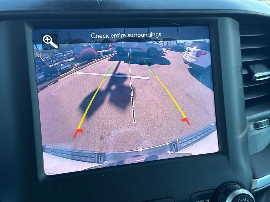 Used 2019 RAM 1500 Big Horn AWD/4WD image 30