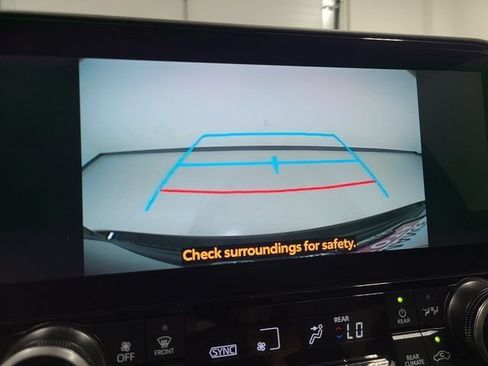 Certified 2026 Toyota Highlander XLE AWD/4WD image 44