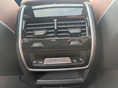 Used 2021 BMW X5 xDrive45e w/ M Sport Package image 13