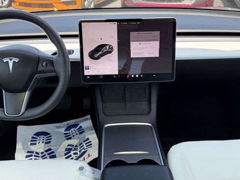 Used 2023 Tesla Model 3 Standard Range RWD image 17