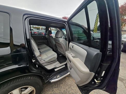 Used 2009 Honda Pilot LX image 12