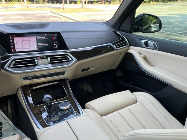 Used 2019 BMW X5 xDrive40i w/ Convenience Package AWD/4WD image 28