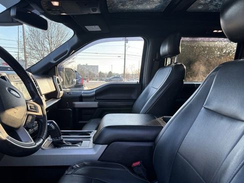 Used 2017 Ford F150 Lariat w/ Equipment Group 502A Luxury image 30